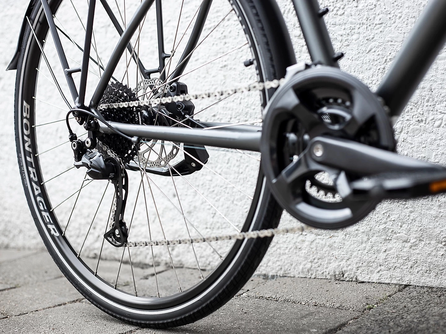 Trek FX 2 Disc Equipped - Kevyt ja Kestävä Kaupunkipyörä - Image 3