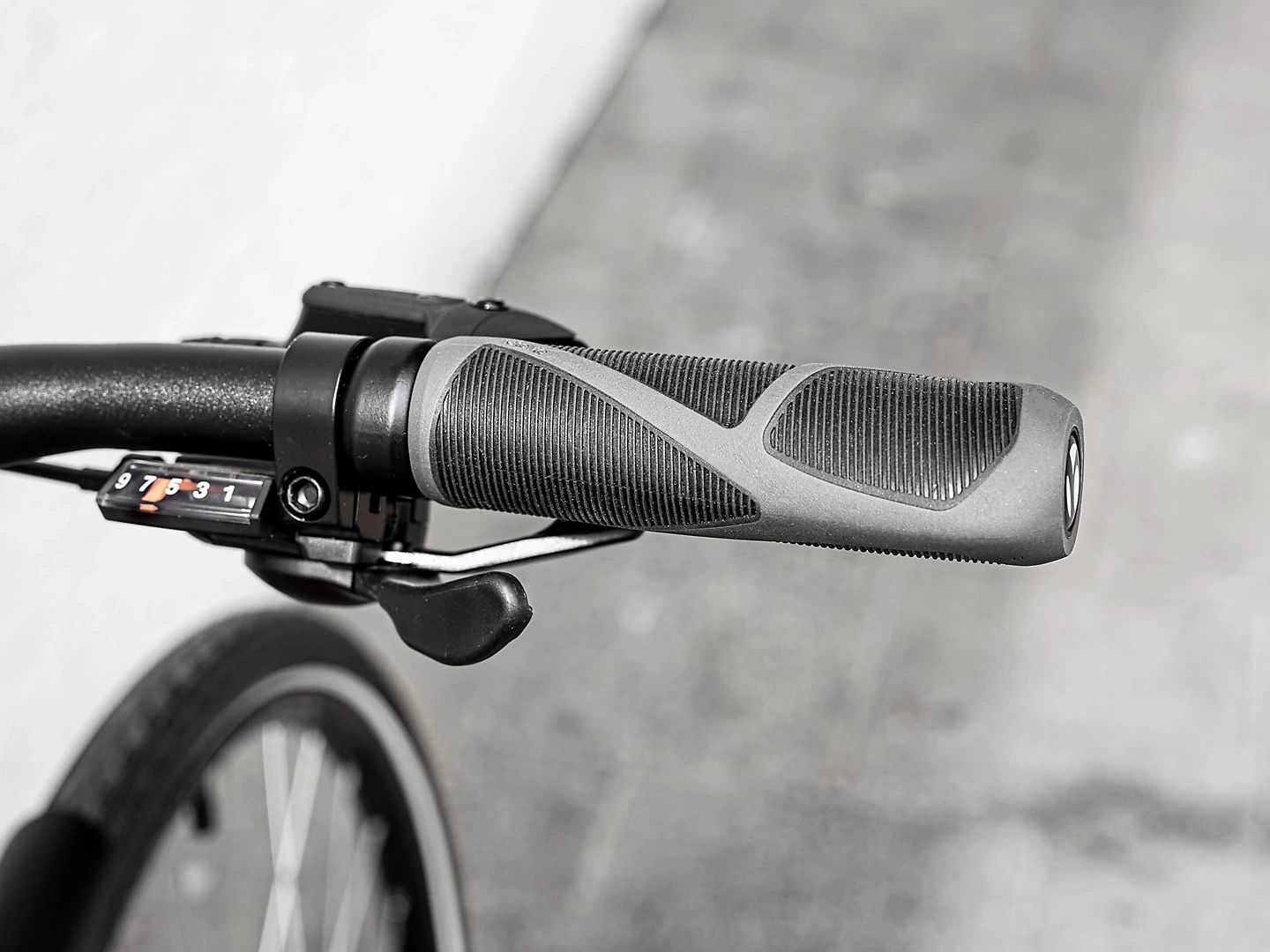 Trek FX 2 Disc Equipped - Kevyt ja Kestävä Kaupunkipyörä - Image 6