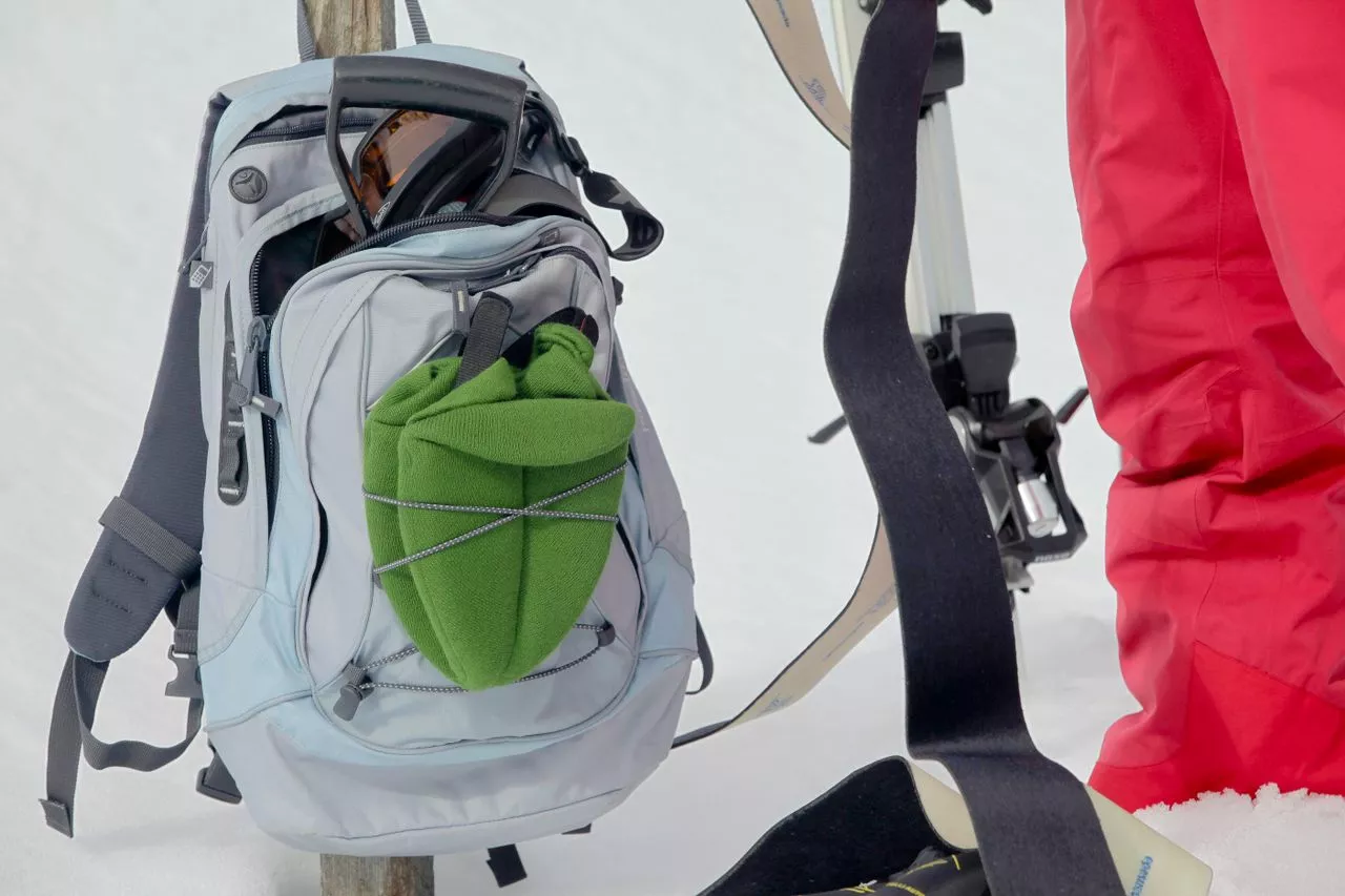 Ribcap Jackson – Ruskea - Trendikäs ja Käytännöllinen Päähine | Lisävarusteet - Image 3