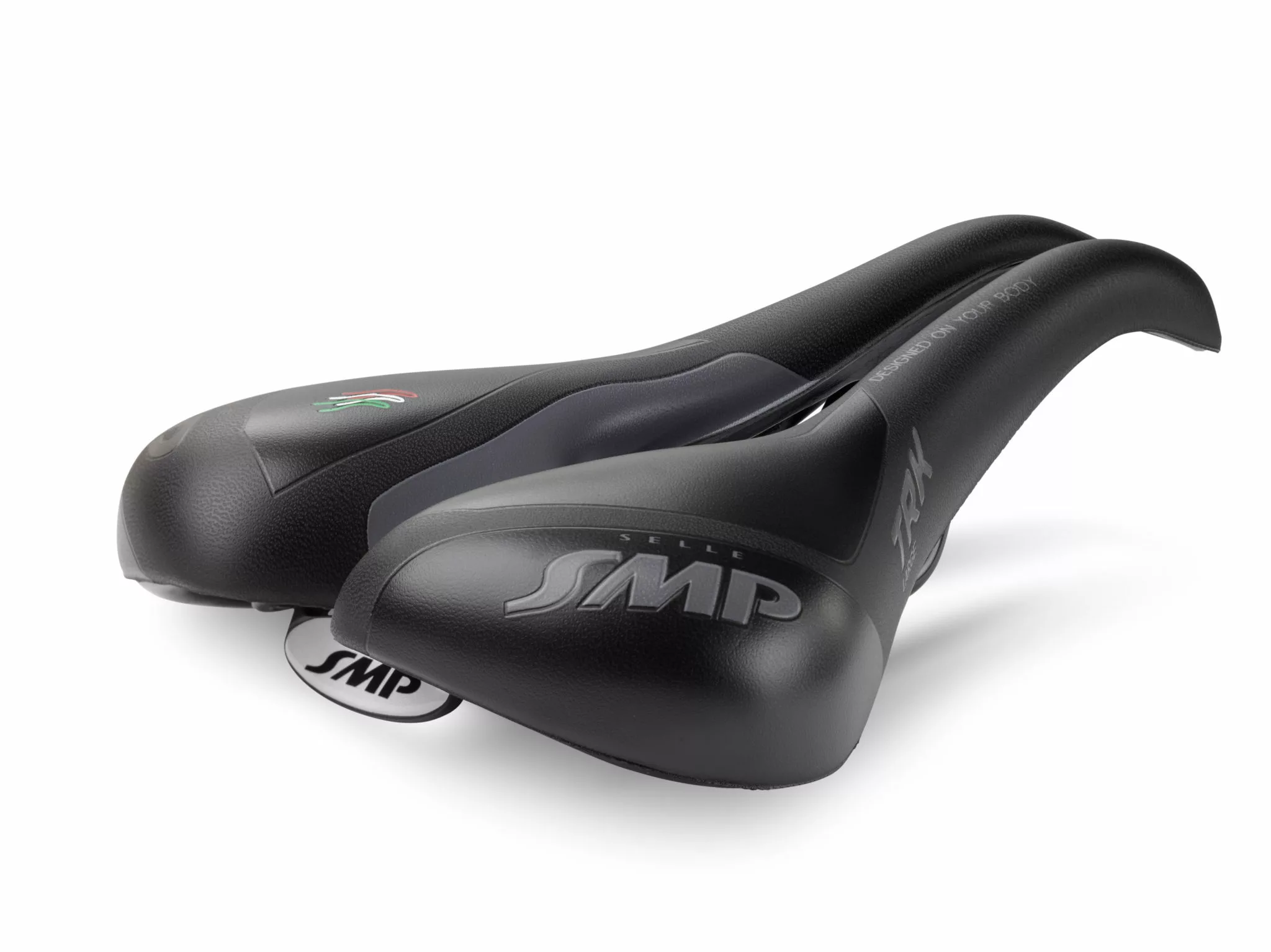 Selle SMP TRK Large Satula – Musta | Korkealaatuinen Satula Lisävarusteiksi