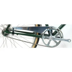 Velo Orange Alumiininen Ketjusuoja - Kestävä ja Kevyt Lisävaruste Polkupyörille